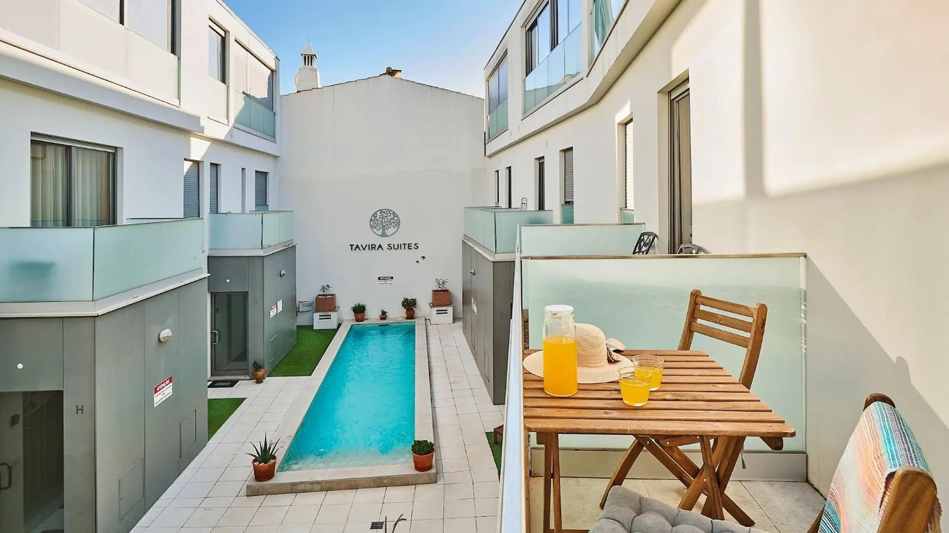 Stylish Townhouse In Tavira Centre, Shared Pool Villa 0*,  Portugal